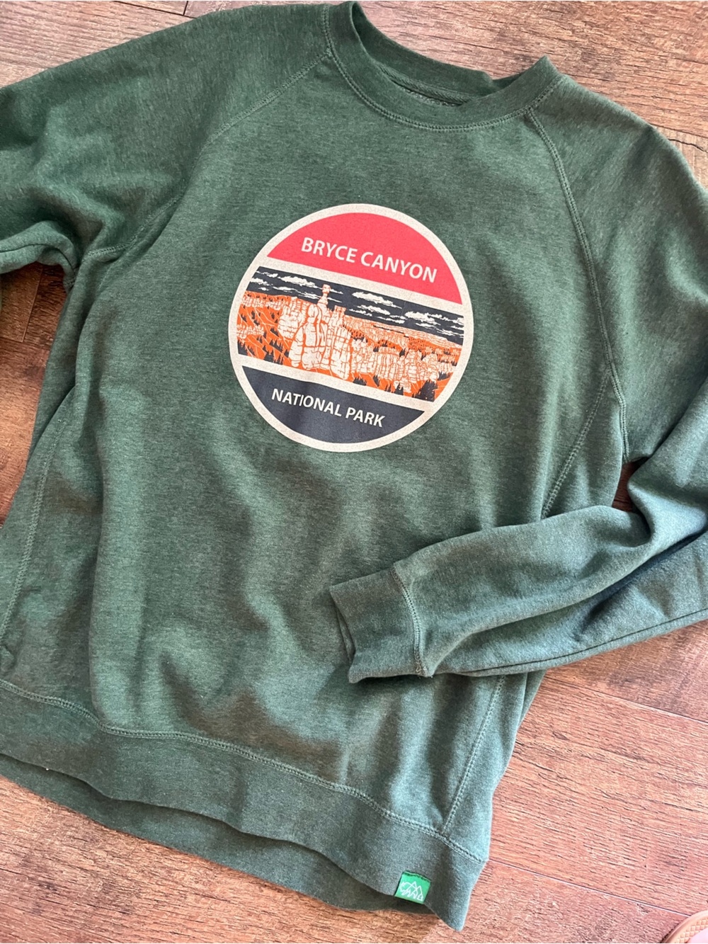 Bryce Canyon Vintage Circle Sweatshirt size Large - Picture 2 of 12